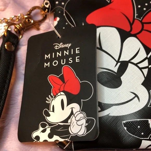 NEW Minnie Mouse Wristlet NWT black, white and red 8” x 6” - Picture 8 of 10